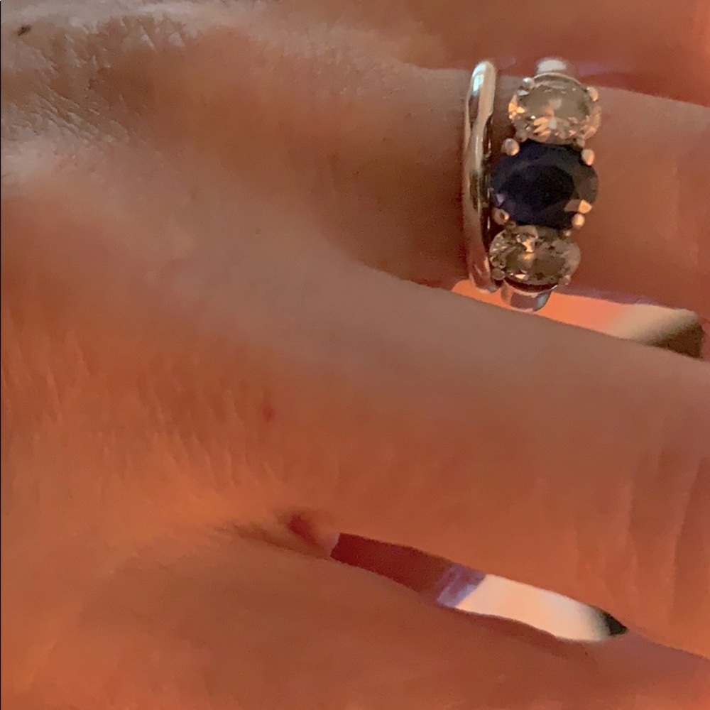 Simulated sapphire and CZ